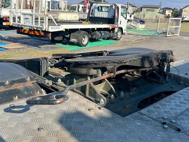 カスタム★ハイルーフ★第5輪11.5トン★ブタ鼻電源コネクター|中古トラックの販売・買取・査定のアイナビ