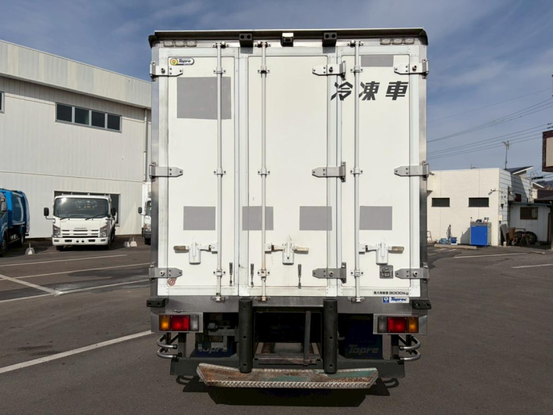 冷蔵冷凍車ワイドロング3トン積載低温-30℃左サイド扉2エバ|中古トラックの販売・買取・査定のアイナビ
