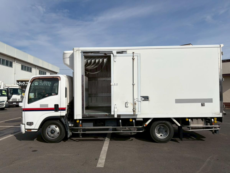 冷蔵冷凍車ワイドロング3トン積載低温-30℃左サイド扉2エバ|中古トラックの販売・買取・査定のアイナビ