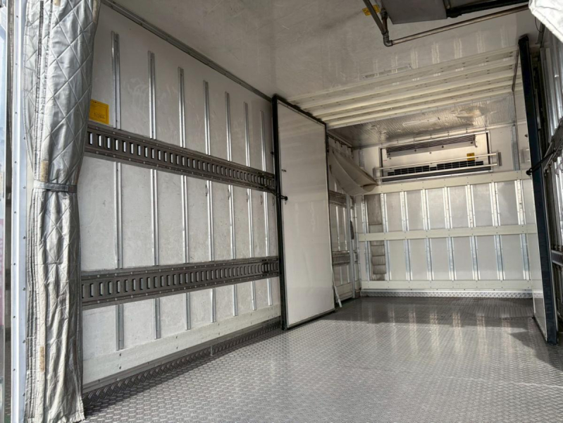 冷蔵冷凍車ワイドロング3トン積載低温-30℃左サイド扉2エバ|中古トラックの販売・買取・査定のアイナビ