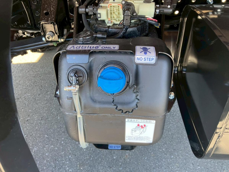 ☆未使用車 ワイド/超ロング 古河ユニック4段クレーン|中古トラックの販売・買取・査定のアイナビ