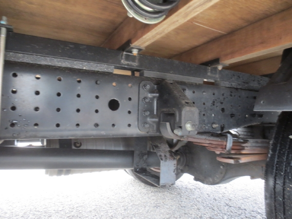 UDカゼット全低床平ボディ|中古トラックの販売・買取・査定のアイナビ