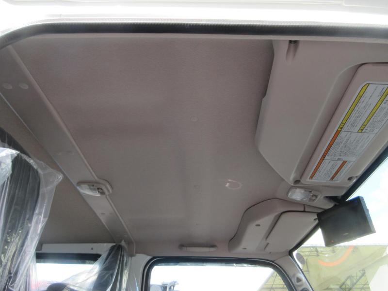 AT Wキャブ 平ボデー 垂直ゲート 積載2トン !!|中古トラックの販売・買取・査定のアイナビ