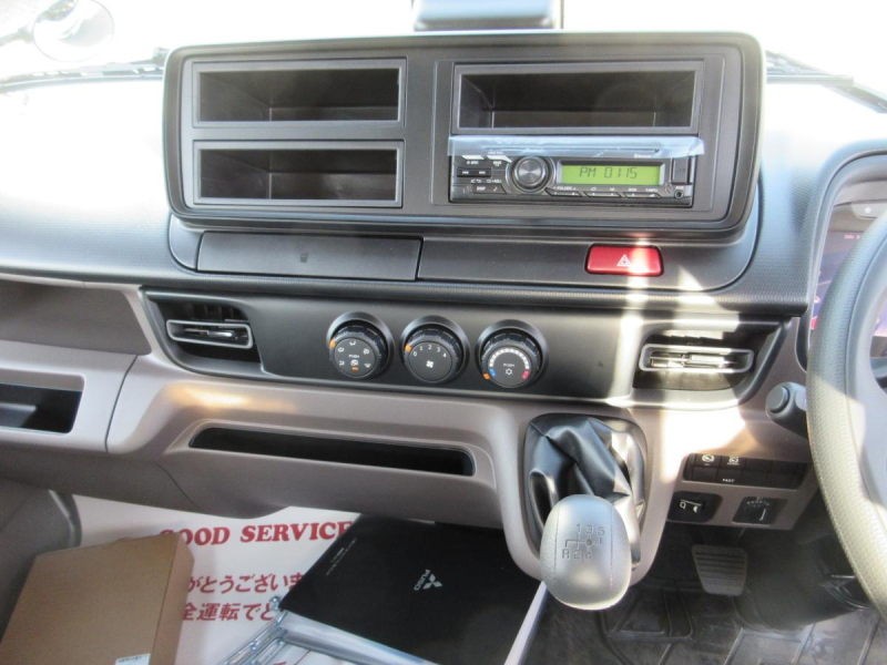 積載3トン ショート 高床 平ボデー 5速ミッション !!|中古トラックの販売・買取・査定のアイナビ