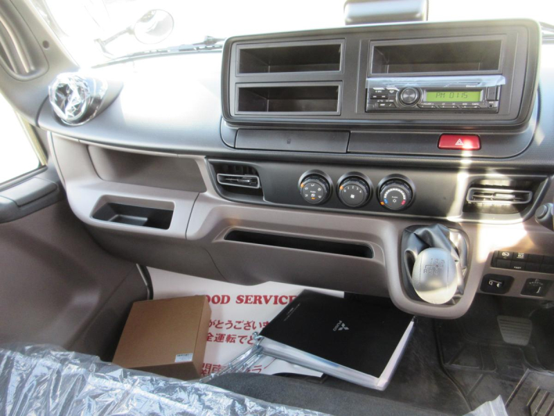 積載3トン ショート 高床 平ボデー 5速ミッション !!|中古トラックの販売・買取・査定のアイナビ