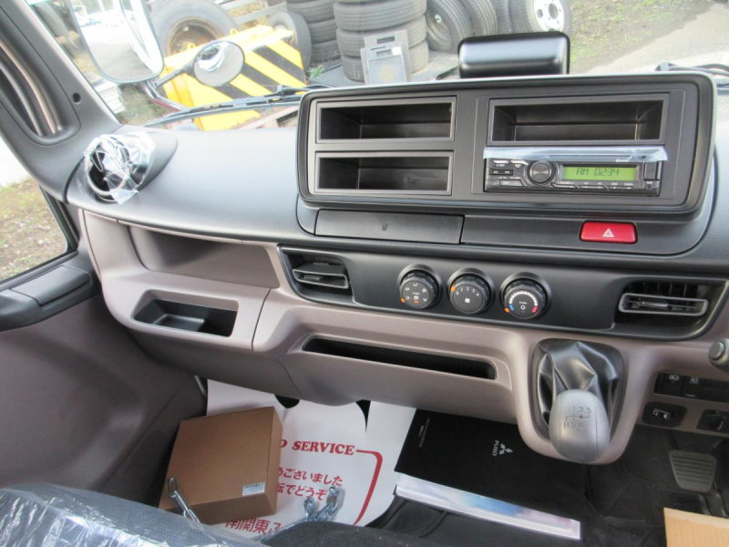 積載3トン 高床 平ボデー 5速ミッション ショート !!|中古トラックの販売・買取・査定のアイナビ