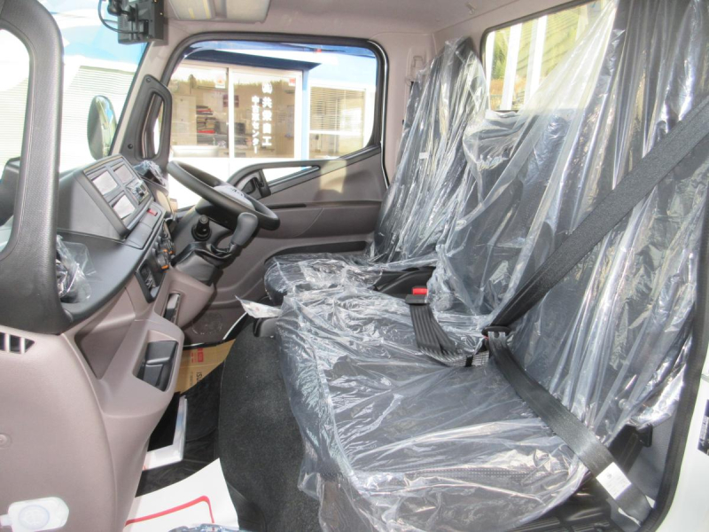 積載3トン 高床 平ボデー 5速ミッション ショート !!|中古トラックの販売・買取・査定のアイナビ