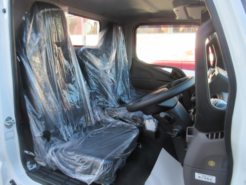 AT 積載3トン 平ボデー 垂直ゲート ショート 平ボデー|中古トラックの販売・買取・査定のアイナビ