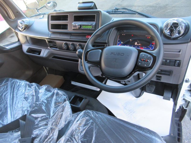 AT 積載3トン 平ボデー 垂直ゲート ショート 平ボデー|中古トラックの販売・買取・査定のアイナビ