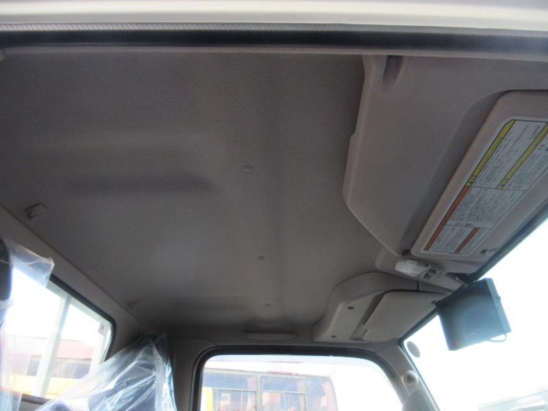 積載量2950Kg 垂直ゲート 平ボデー 高床 5速ミッション|中古トラックの販売・買取・査定のアイナビ