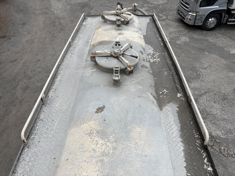 H26年式、プロフィア、バラセメント車、車検付|中古トラックの販売・買取・査定のアイナビ