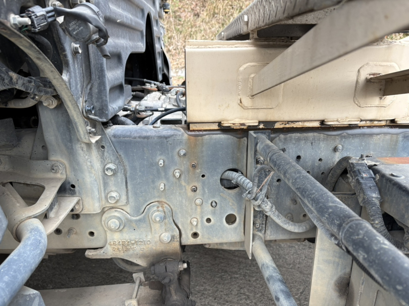 H26年式、プロフィア、バラセメント車、車検付|中古トラックの販売・買取・査定のアイナビ