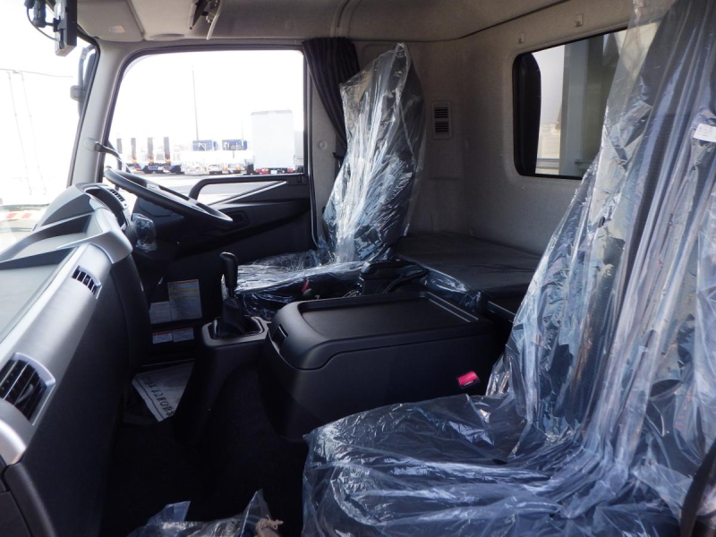 未使用車 62ワイド 後輪エアサス 積載2.7t 車検R9.11月迄|中古トラックの販売・買取・査定のアイナビ