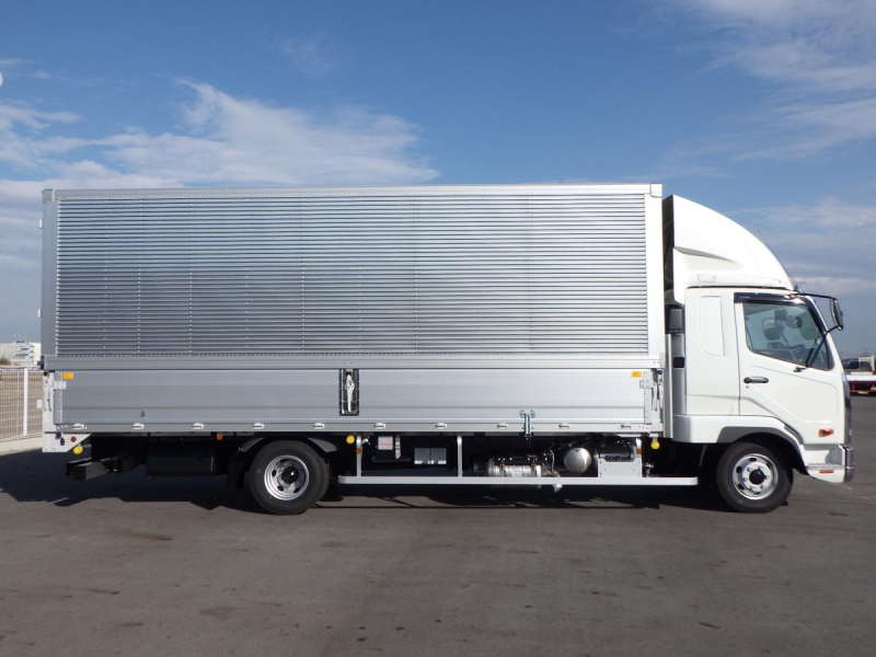 未使用車 62ワイド 後輪エアサス 積載2.7t 車検R9.11月迄|中古トラックの販売・買取・査定のアイナビ