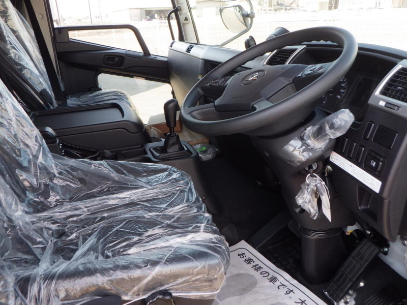 未使用車 62ワイド 後輪エアサス 積載2.7t 車検R9.11月迄|中古トラックの販売・買取・査定のアイナビ