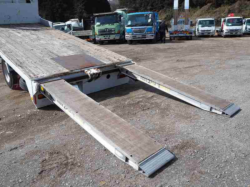 三菱ふそうキャンターセルフローダー自動歩み積載3.75t|中古トラックの販売・買取・査定のアイナビ