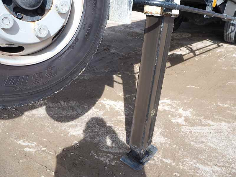 三菱ふそうキャンターセルフローダー自動歩み積載3.75t|中古トラックの販売・買取・査定のアイナビ