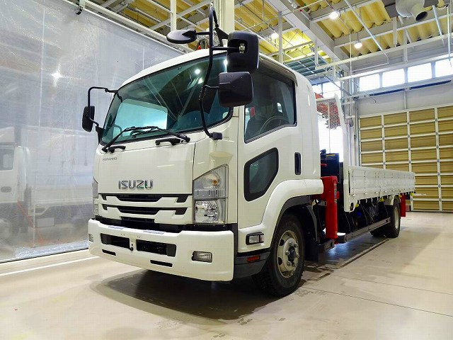 フォワード2.4t標準ベッド付ユニック4段クレーン付210ps|中古トラックの販売・買取・査定のアイナビ