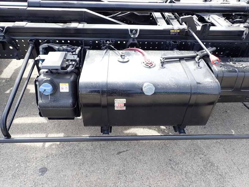 【352334】いすゞ エルフ セーフティーローダー|中古トラックの販売・買取・査定のアイナビ