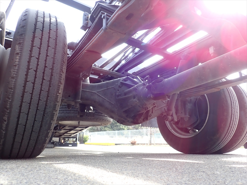 【352334】いすゞ エルフ セーフティーローダー|中古トラックの販売・買取・査定のアイナビ