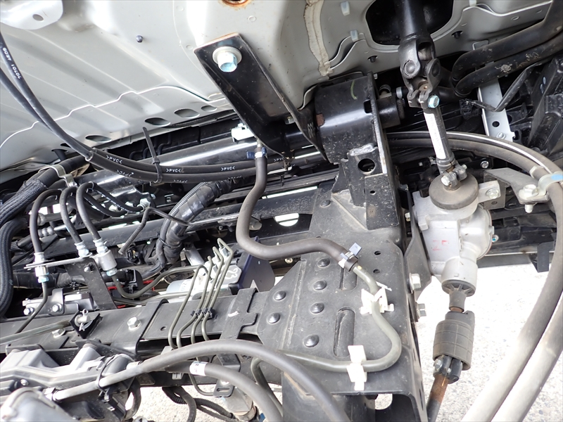 【352334】いすゞ エルフ セーフティーローダー|中古トラックの販売・買取・査定のアイナビ