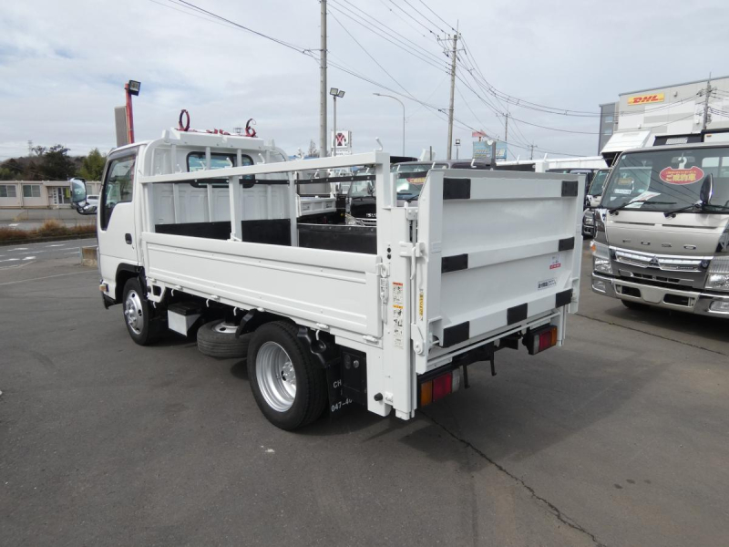 H232トン 平ボディ マニュアルパワーゲート付き|中古トラックの販売・買取・査定のアイナビ