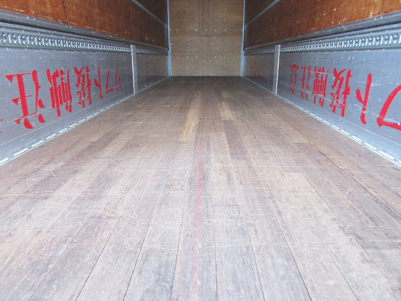 ★9650*2410*2680★4軸低床★7MT★アルミホイール★|中古トラックの販売・買取・査定のアイナビ