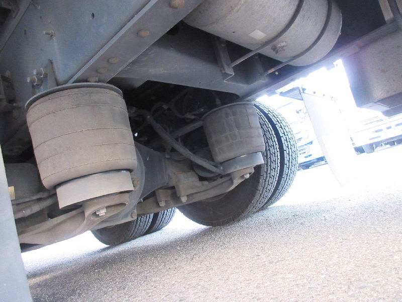 ★9650*2410*2680★4軸低床★7MT★アルミホイール★|中古トラックの販売・買取・査定のアイナビ