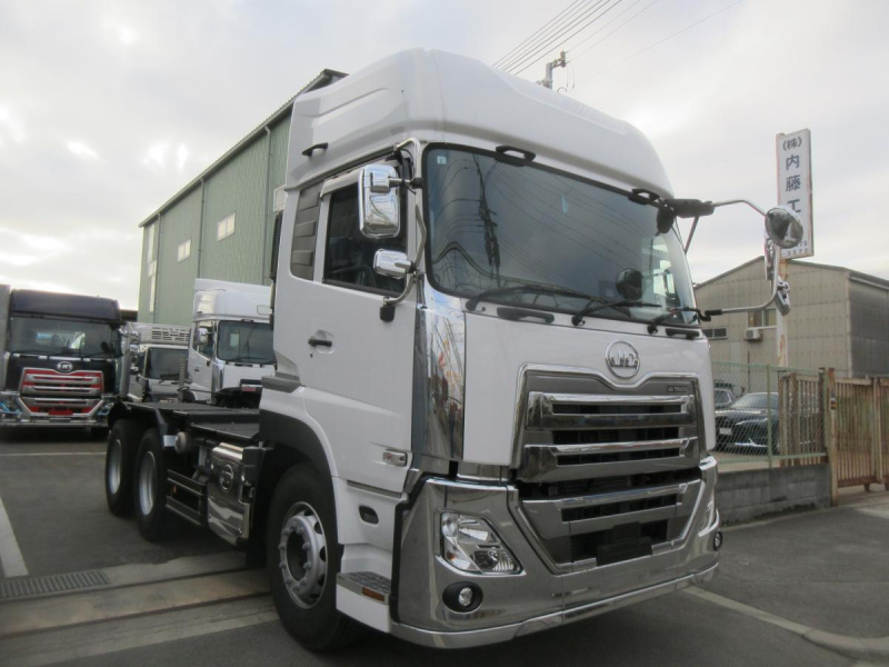 クオン第五輪20トン未使用ハイルーフトラクタ|中古トラックの販売・買取・査定のアイナビ