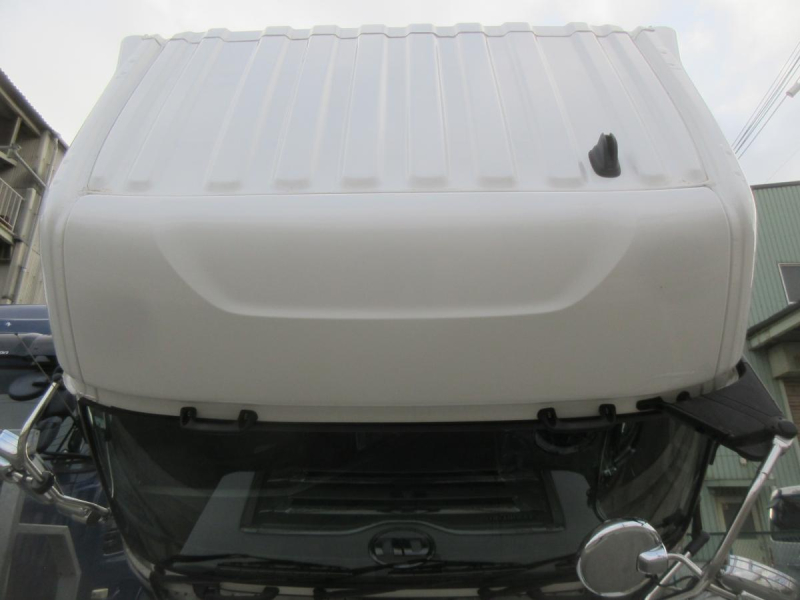 クオン第五輪20トン未使用ハイルーフトラクタ|中古トラックの販売・買取・査定のアイナビ