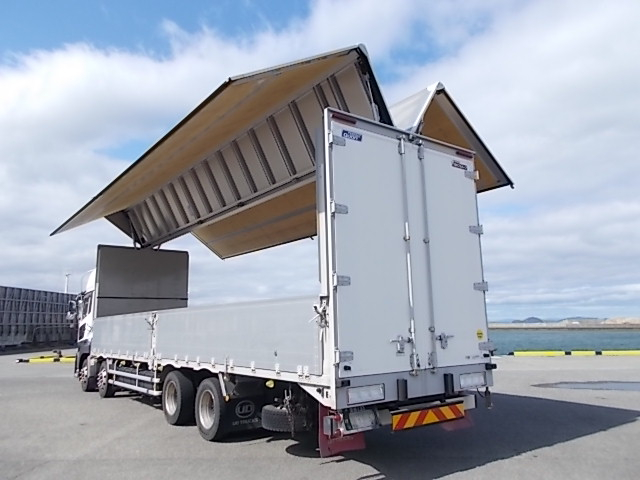 令和2年式 クオンアルミウイング|中古トラックの販売・買取・査定のアイナビ