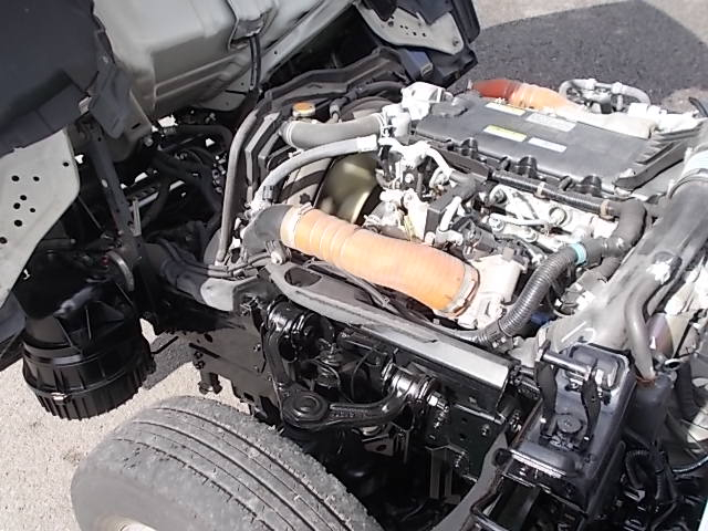 令和2年式 エルフアルミバン サイドドア オートマシフト|中古トラックの販売・買取・査定のアイナビ