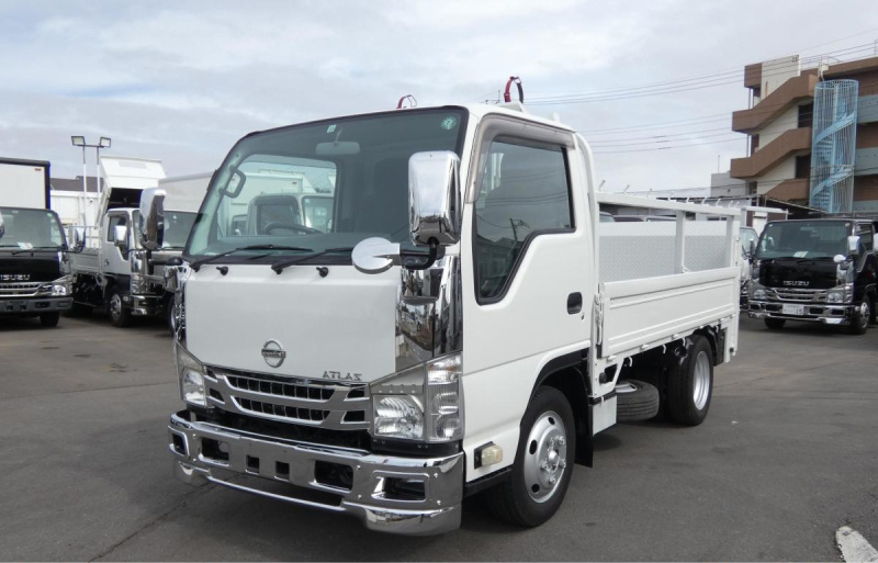 H232トン 平ボディ マニュアルパワーゲート付き|中古トラックの販売・買取・査定のアイナビ