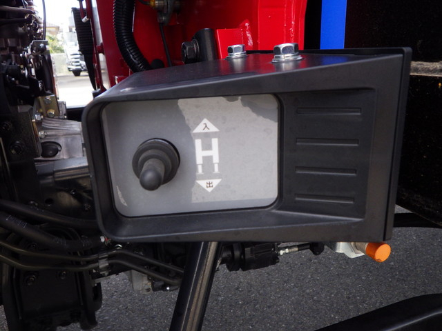 三菱2KG-FK62FZハイジャッキセルフクレーン4段増トンワイド|中古トラックの販売・買取・査定のアイナビ