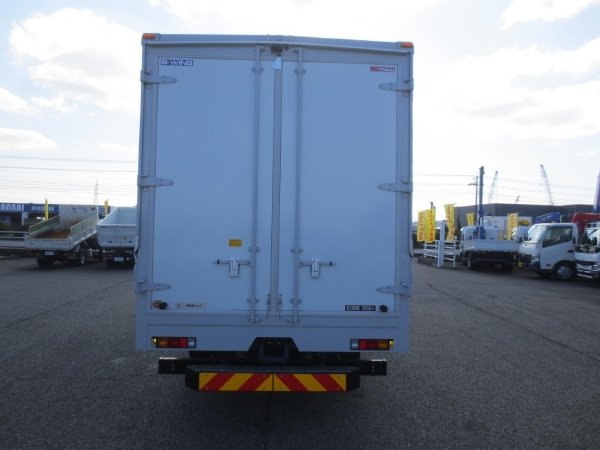 三菱キャンター超ロングウイング|中古トラックの販売・買取・査定のアイナビ