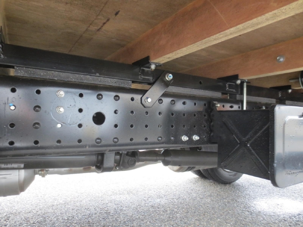 三菱キャンター標準ロング全低床|中古トラックの販売・買取・査定のアイナビ