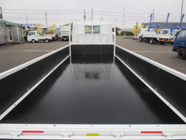 三菱キャンター標準ロング全低床|中古トラックの販売・買取・査定のアイナビ