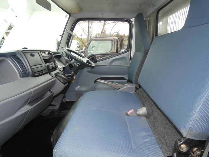 H26　2トン ダンプ マニュアル　260218|中古トラックの販売・買取・査定のアイナビ