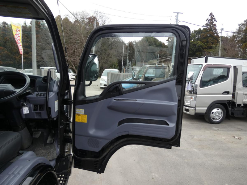 H28　3トン ダンプ 　マニュアル　260151|中古トラックの販売・買取・査定のアイナビ