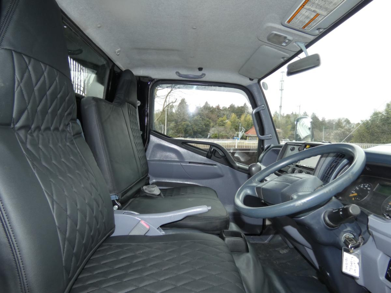 H28　3トン ダンプ 　マニュアル　260151|中古トラックの販売・買取・査定のアイナビ