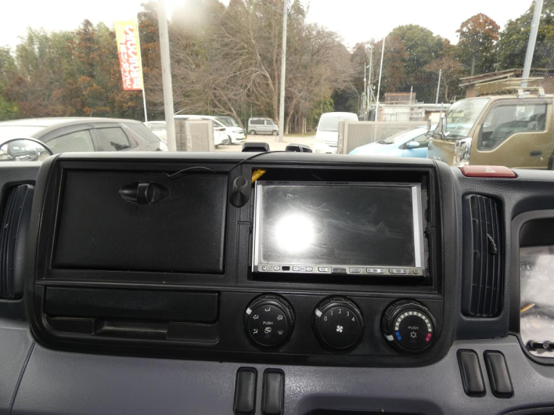 H28　3トン ダンプ 　マニュアル　260151|中古トラックの販売・買取・査定のアイナビ