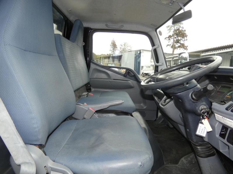 H25　1.9トン 4WD オ-トマ ダンプ　260213|中古トラックの販売・買取・査定のアイナビ