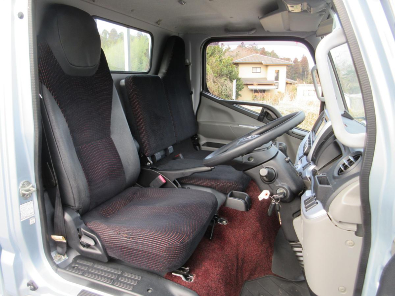 AT ニッサン カゼット 平ボデー 積載2トン カスタム !|中古トラックの販売・買取・査定のアイナビ