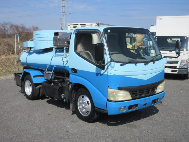 モリタ製 デュトロ 糞尿車 バキュームカー 1800L|中古トラックの販売・買取・査定のアイナビ