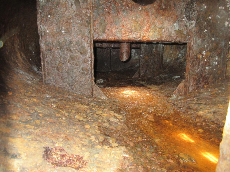 モリタ製 デュトロ 糞尿車 バキュームカー 1800L|中古トラックの販売・買取・査定のアイナビ