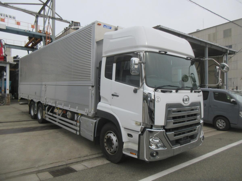 クオンハイルーフウイング格納パワーゲート付|中古トラックの販売・買取・査定のアイナビ