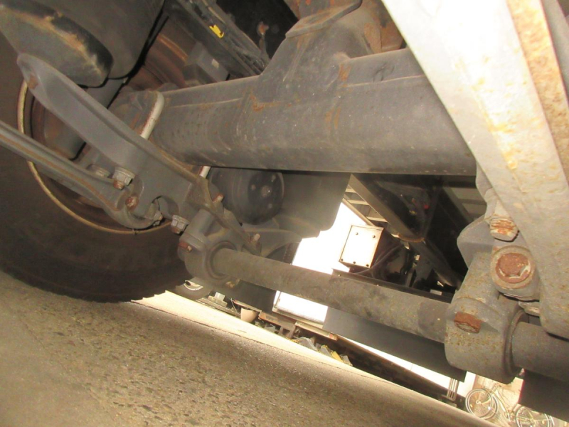 クオンハイルーフウイング格納パワーゲート付|中古トラックの販売・買取・査定のアイナビ