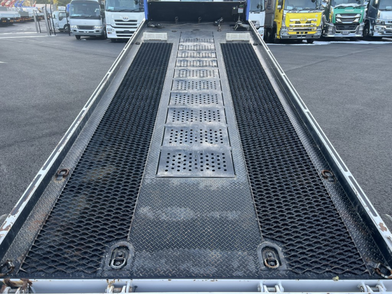 セーフティーローダータダノウインチラジコン5.7m|中古トラックの販売・買取・査定のアイナビ