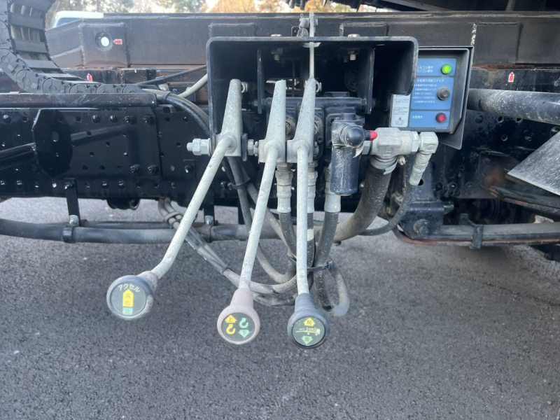 セーフティーローダータダノウインチラジコン5.7m|中古トラックの販売・買取・査定のアイナビ