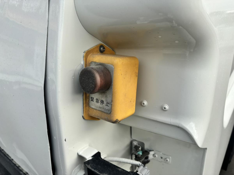 レンジャー 巻き込みパッカー車 新明和製8.1立米|中古トラックの販売・買取・査定のアイナビ